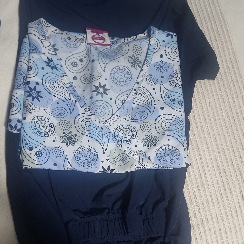 Floral And Solid Scrub Set Collection - image 3